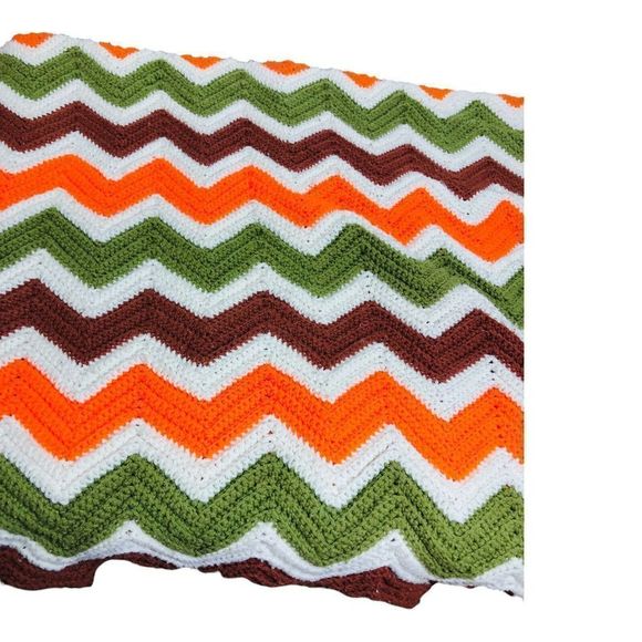 8592 handmade crotchet chevron fringe afghan blanket throw chevron 80" x 50" - Picture 2 of 4